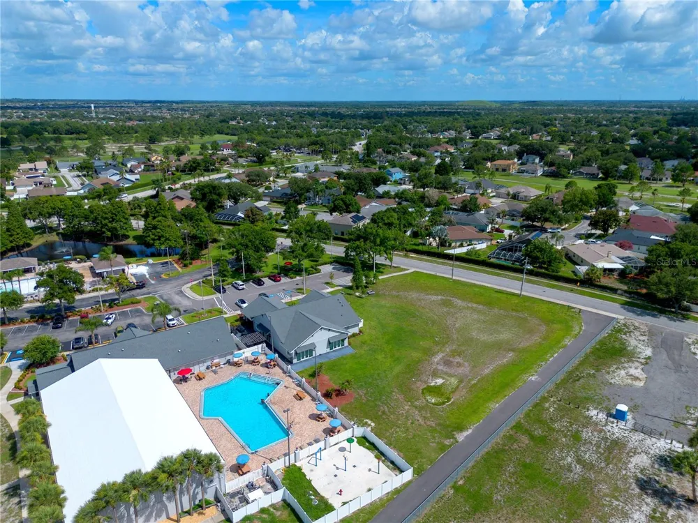 11855 DUMAINE VALLEY ROAD Riverview, FL 33579