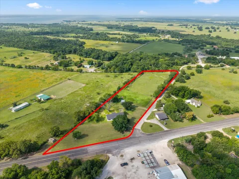 101 SE County Road 2240