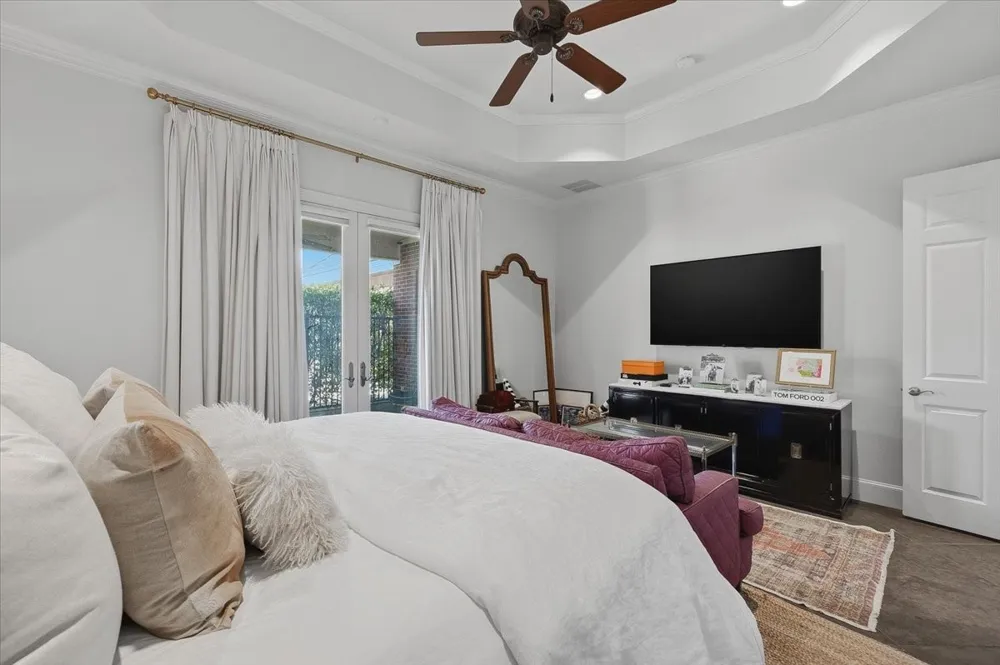 628 Deloache Street Westworth Village, TX 76114