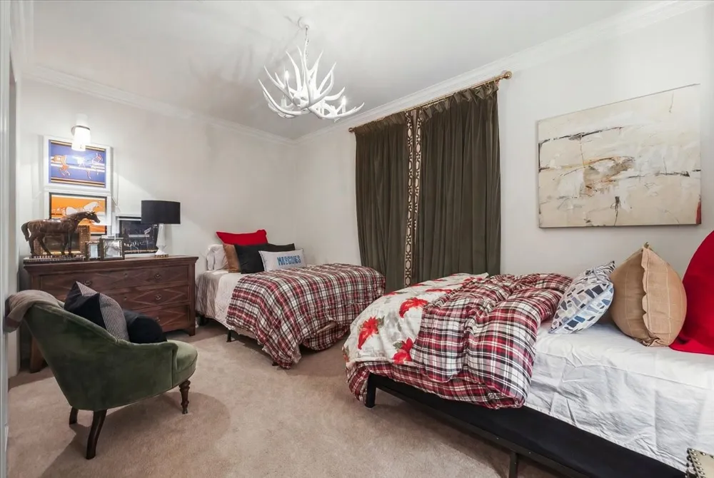 628 Deloache Street Westworth Village, TX 76114