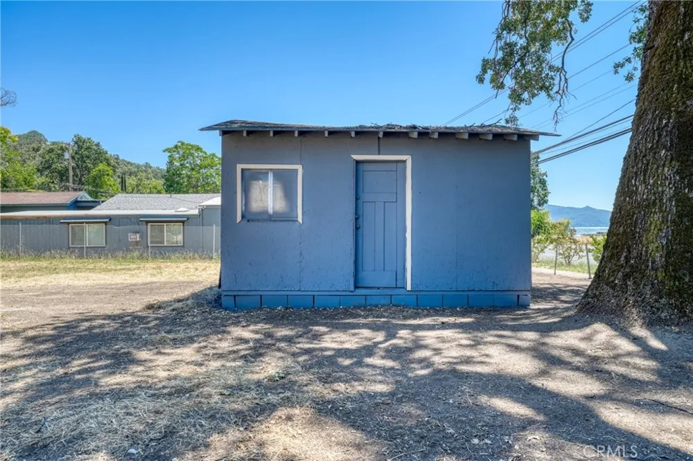 6304 Highway 20 E Lucerne, CA 95458
