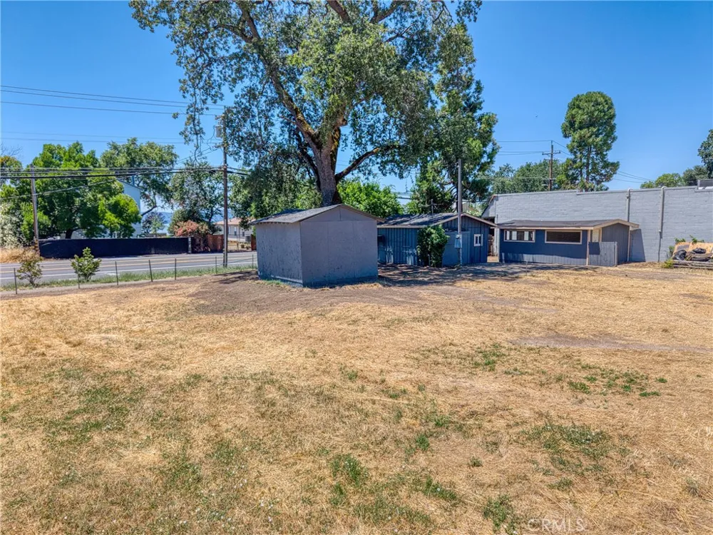 6304 Highway 20 E Lucerne, CA 95458