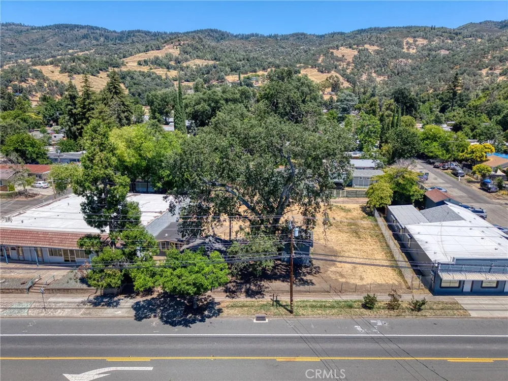 6304 Highway 20 E Lucerne, CA 95458