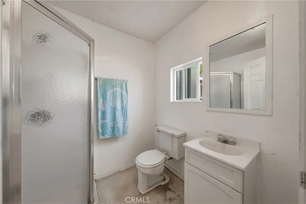 6304 Highway 20 E Lucerne, CA 95458