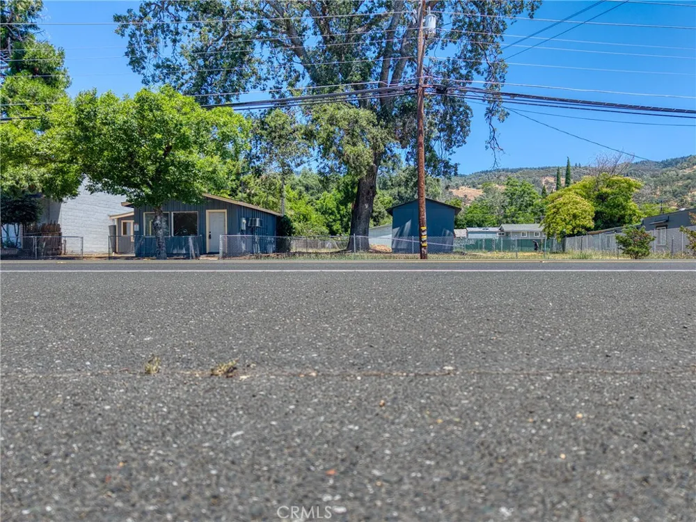 6304 Highway 20 E Lucerne, CA 95458