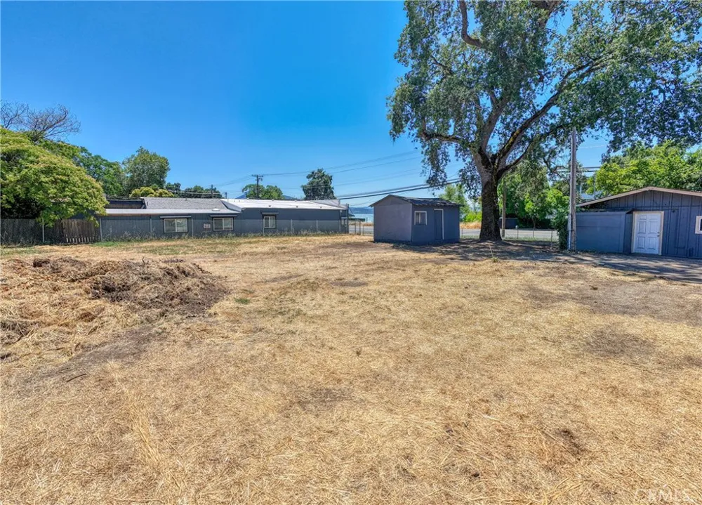 6304 Highway 20 E Lucerne, CA 95458