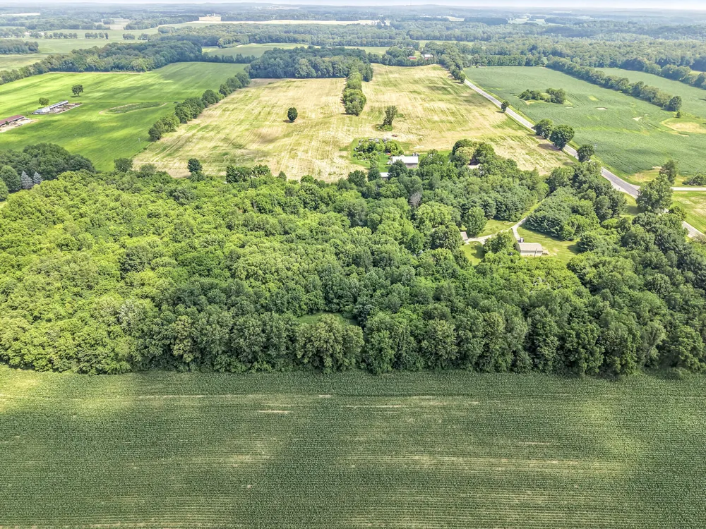 12033 Shavehead Porter Township, MI 49061