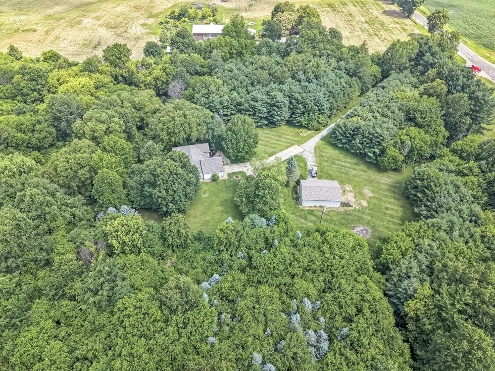 12033 Shavehead Porter Township, MI 49061