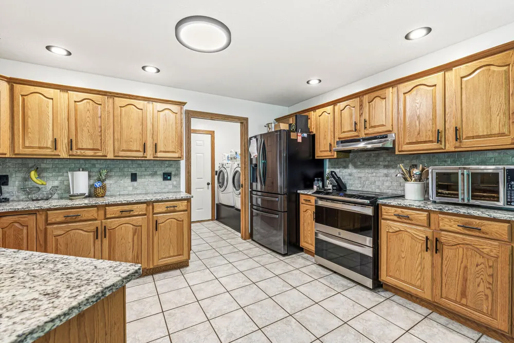 12033 Shavehead Porter Township, MI 49061