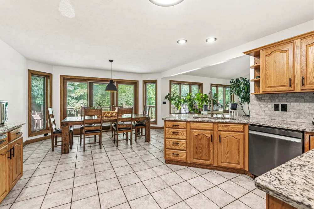 12033 Shavehead Porter Township, MI 49061