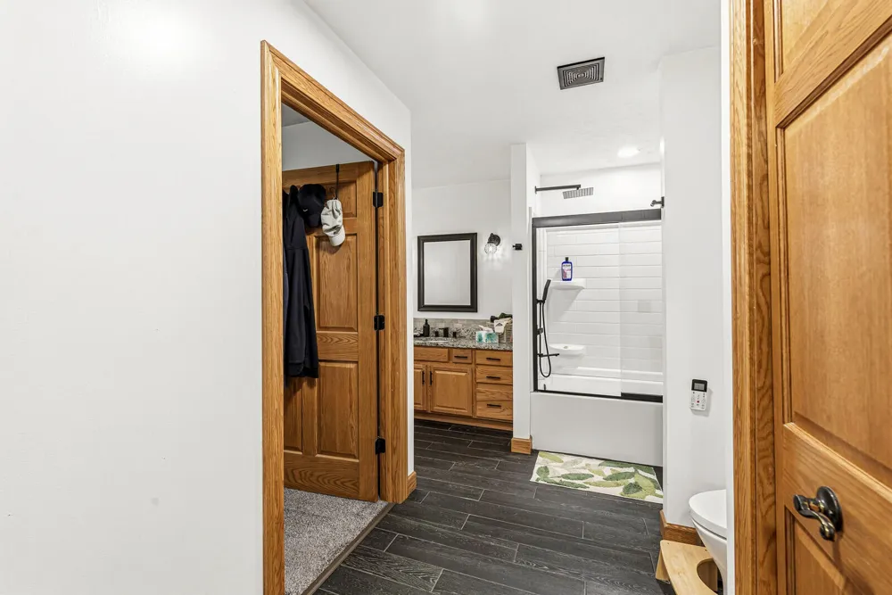 12033 Shavehead Porter Township, MI 49061