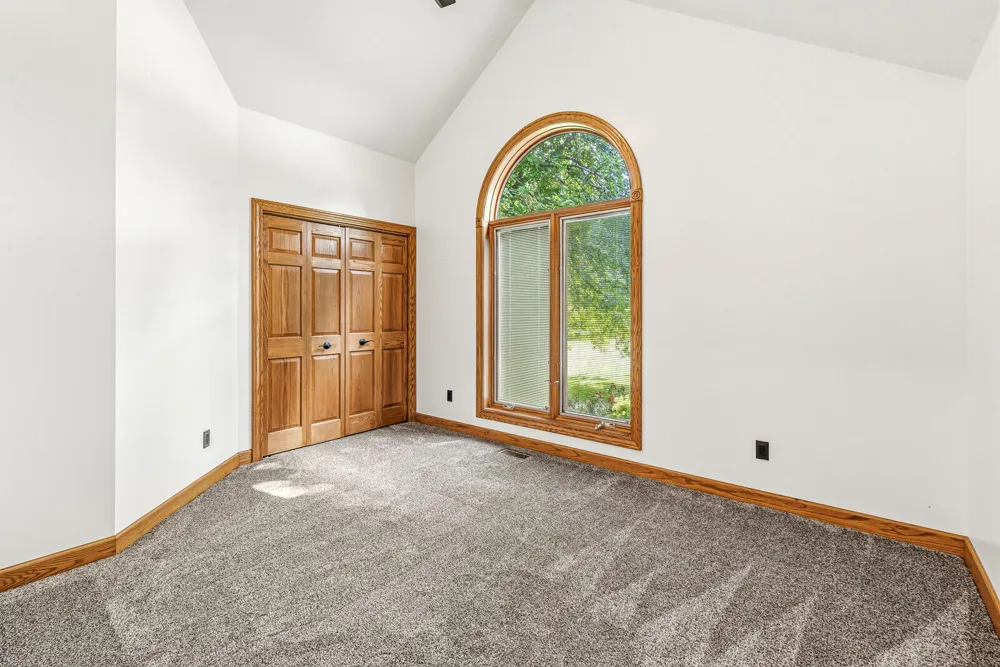 12033 Shavehead Porter Township, MI 49061
