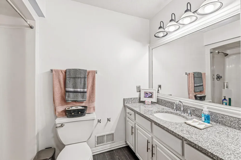 12033 Shavehead Porter Township, MI 49061