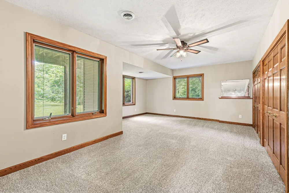 12033 Shavehead Porter Township, MI 49061