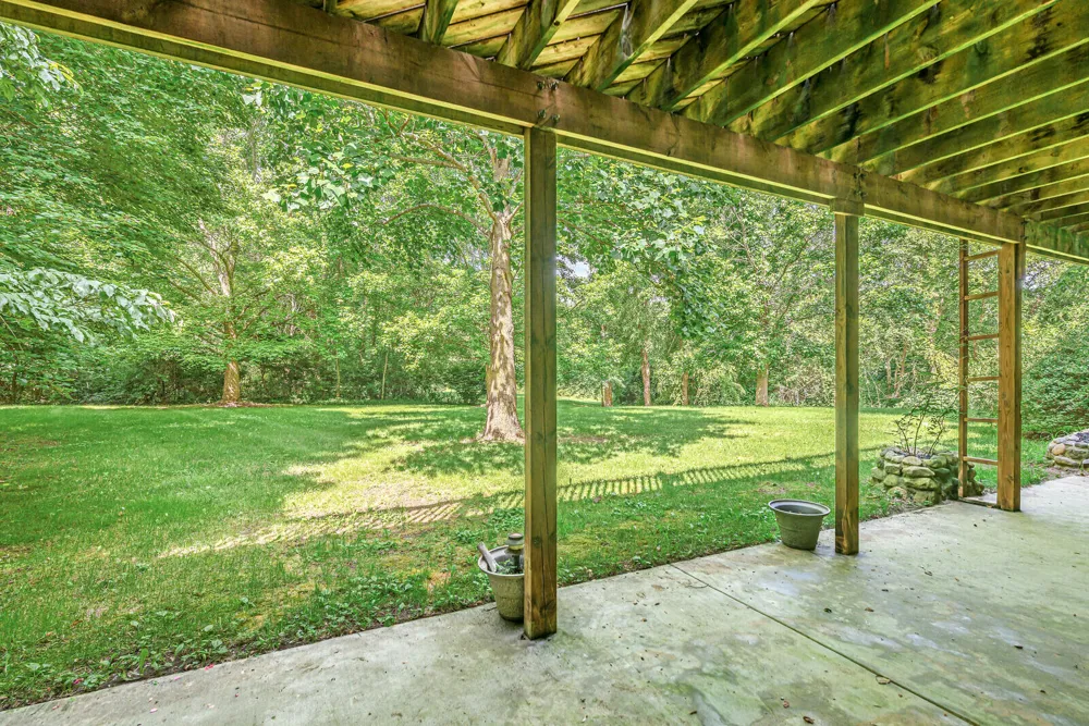 12033 Shavehead Porter Township, MI 49061