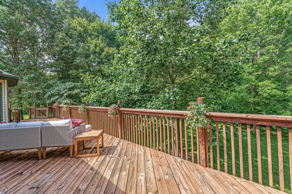 12033 Shavehead Porter Township, MI 49061