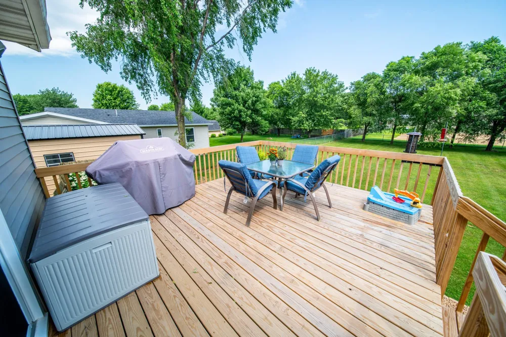 15078 669th St Wabasha, MN 55981