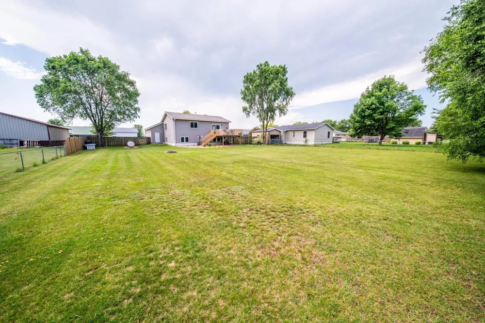 15078 669th St Wabasha, MN 55981