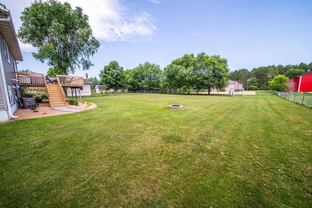 15078 669th St Wabasha, MN 55981