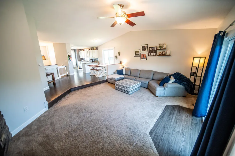 15078 669th St Wabasha, MN 55981