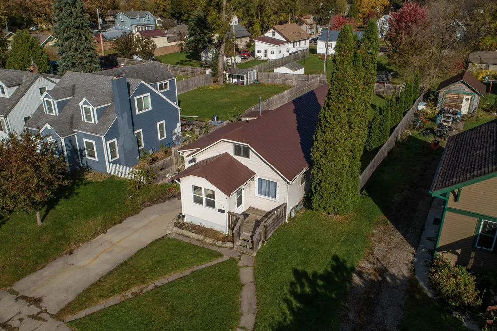 414 W Maple Avenue Fergus Falls, MN 56537