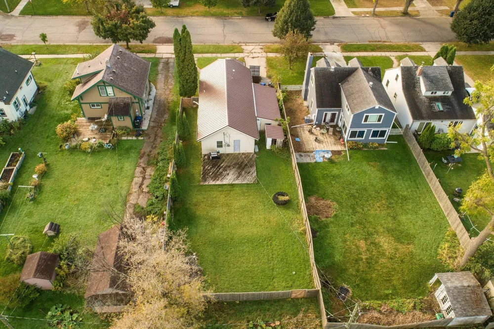 414 W Maple Avenue Fergus Falls, MN 56537