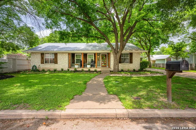 506 LINCOLN ST Fredericksburg, TX 78624