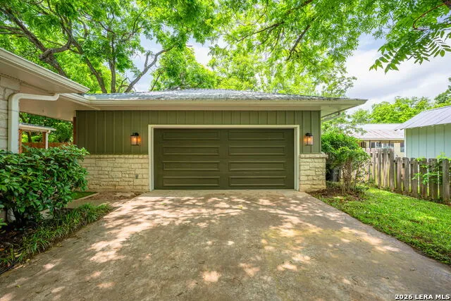 506 LINCOLN ST Fredericksburg, TX 78624