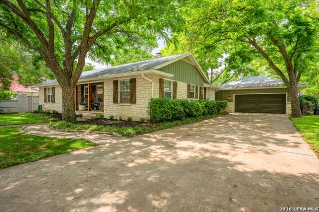 506 LINCOLN ST Fredericksburg, TX 78624