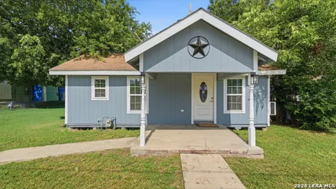 1407 San Marcos