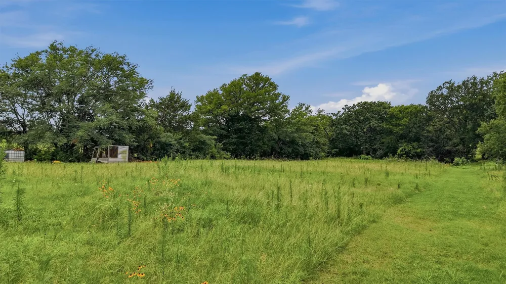 7277 W Line Road Collinsville, TX 76233