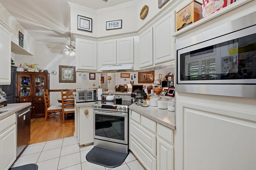 7277 W Line Road Collinsville, TX 76233