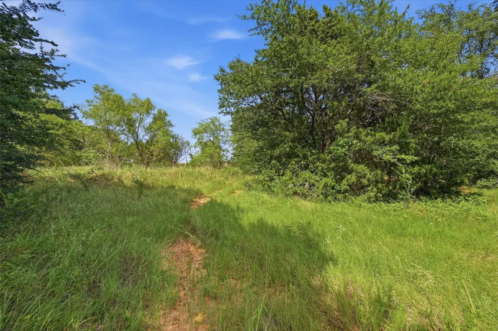 7277 W Line Road Collinsville, TX 76233