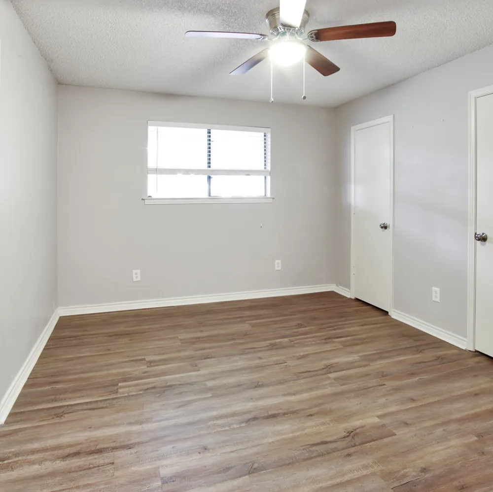 504 Sierra Drive DeSoto, TX 75115
