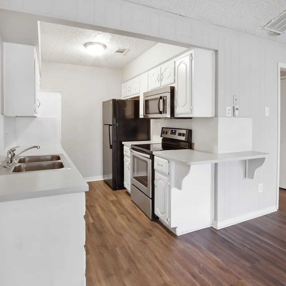 504 Sierra Drive DeSoto, TX 75115