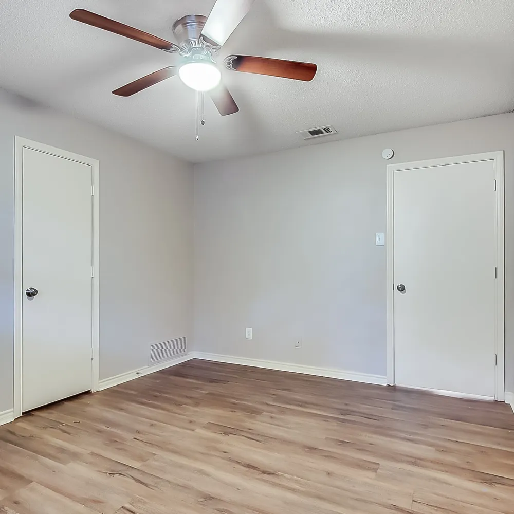 504 Sierra Drive DeSoto, TX 75115