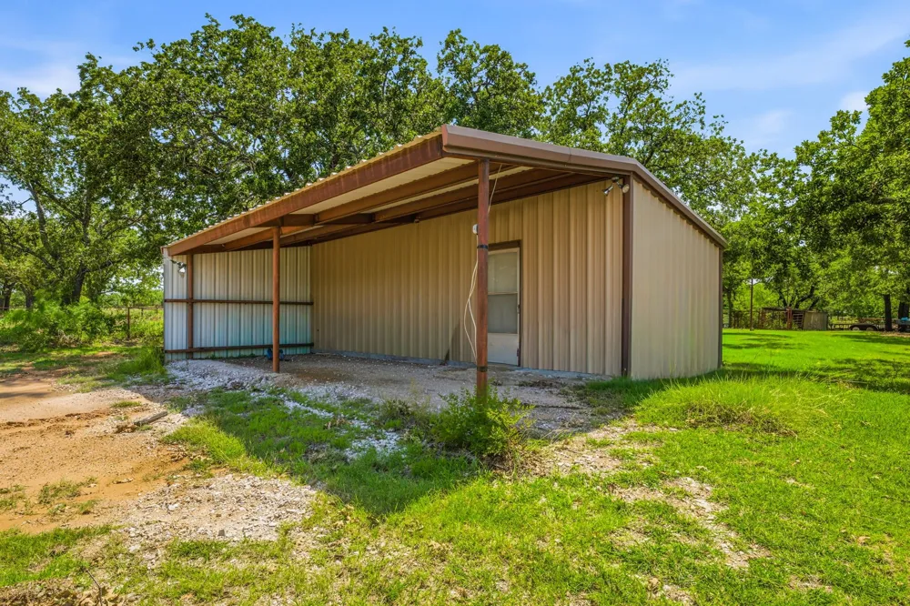 1331 Medlan Chapel Road Graham, TX 76450