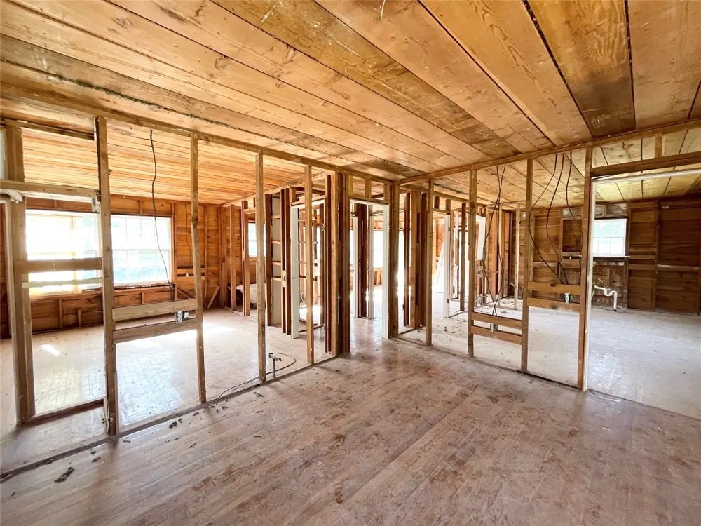1331 Medlan Chapel Road Graham, TX 76450