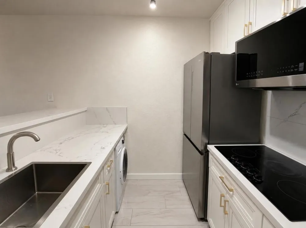 5122 Shelter Creek Lane San Bruno, CA 94066