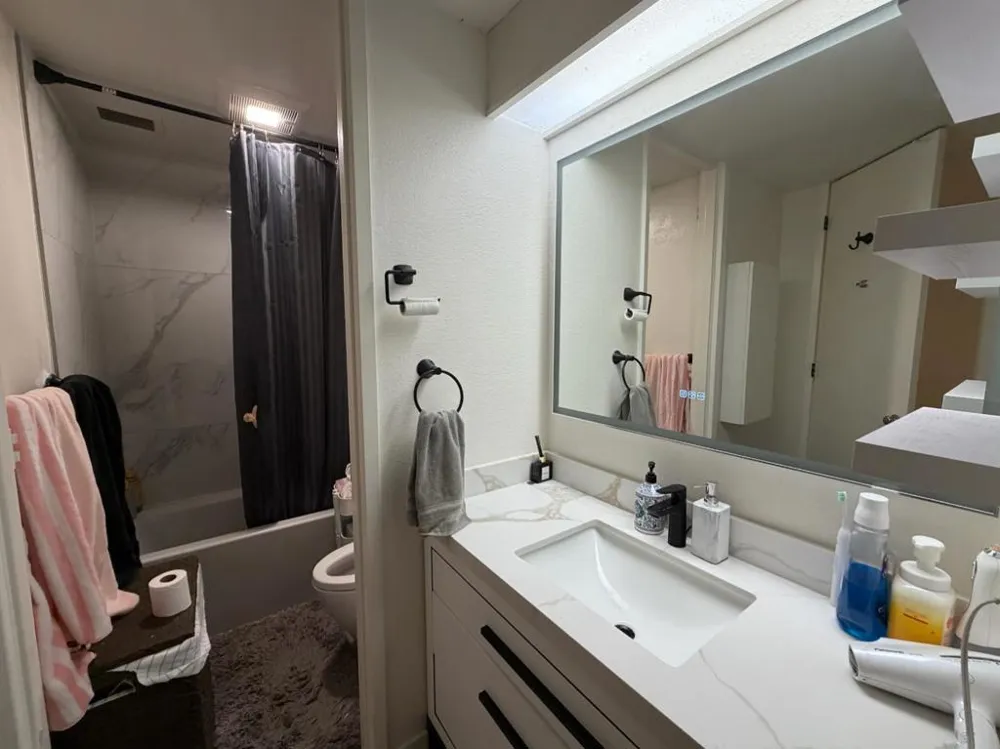 5122 Shelter Creek Lane San Bruno, CA 94066