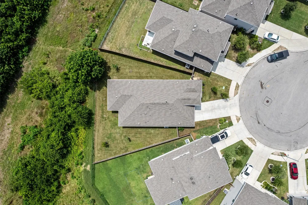 104 Stinchcomb Road Hutto, TX 78634