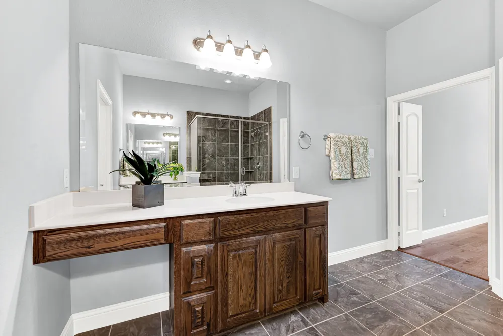 4666 Dozier Road #B Carrollton, TX 75010