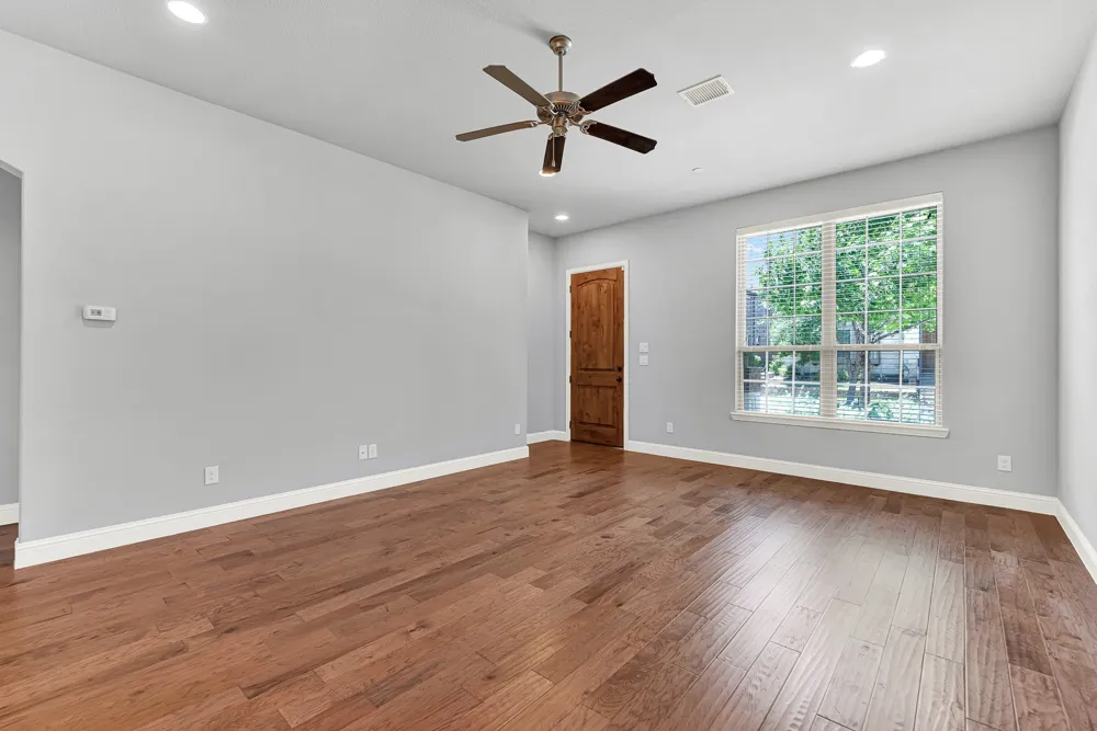 4666 Dozier Road #B Carrollton, TX 75010