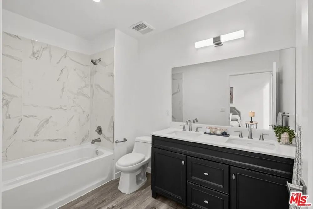 5114 Cahuenga Blvd #1 North Hollywood, CA 91601