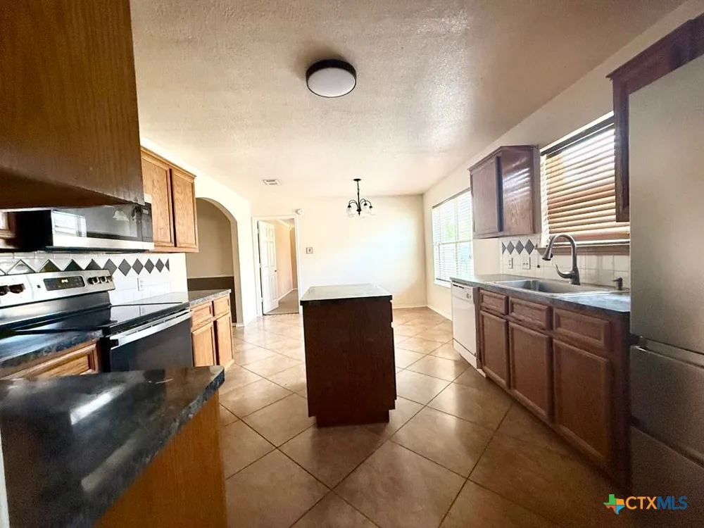 4006 Frigate Drive Killeen, TX 76549