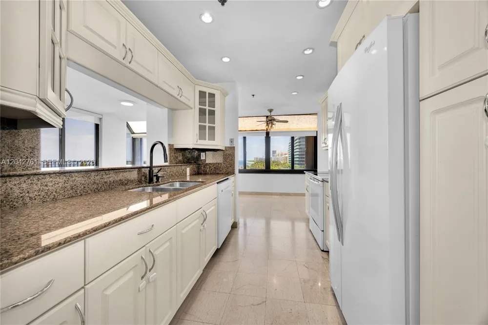 201 Crandon Blvd #643 Key Biscayne, FL 33149