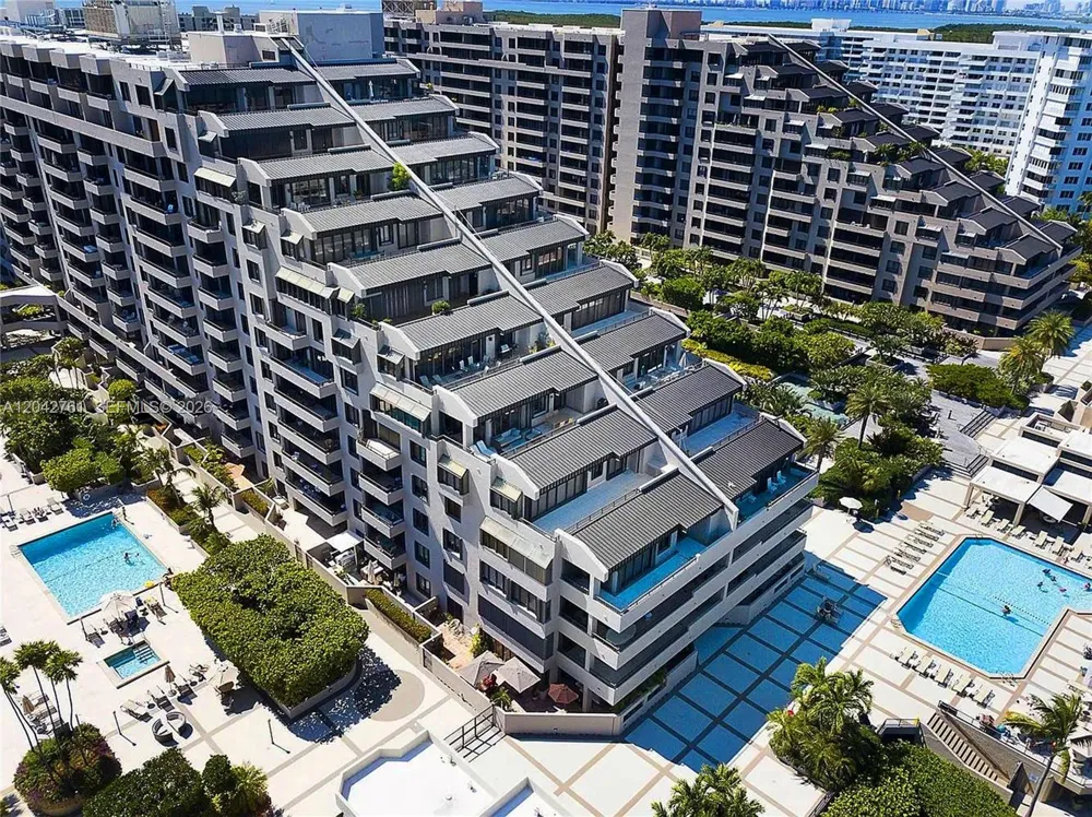 201 Crandon Blvd #643 Key Biscayne, FL 33149