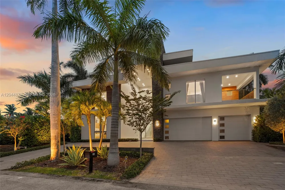 91 Fiesta Way Fort Lauderdale, FL 33301