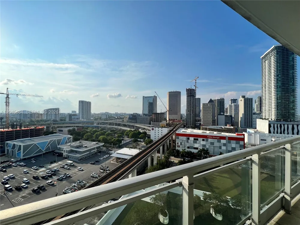 90 SW 3rd St #1710 Miami, FL 33130