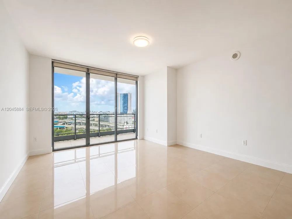 90 SW 3rd St #1710 Miami, FL 33130